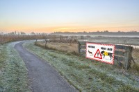 Warnbanner Treibjagd PVC 2m x 1m (Hase) Warnbanner Treibjagd PVC 2m x 1m (Hase)